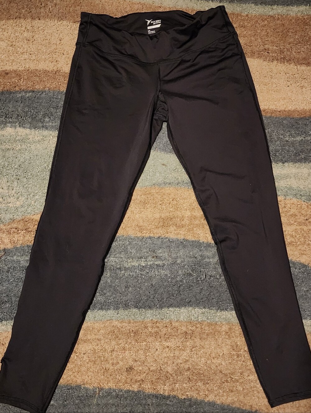 Black High-Waist Athletic Leggings With Reflective Strip On Leg Size L